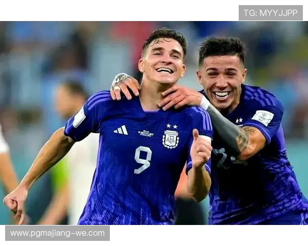 《震撼世界杯集锦：精彩瞬间回顾与经典对决》